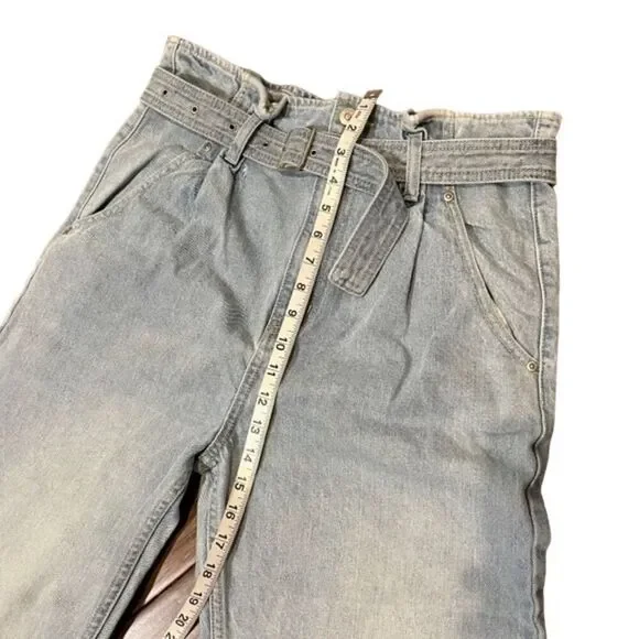 We The Free Pleated Belted High Rise Women's Light Denim Jeans Size 28 - Picture 4 of 13
